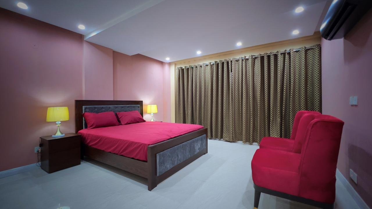 Single Room Apartment
